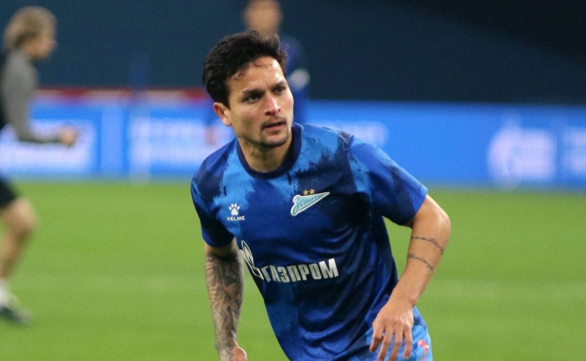 Artur, ex-Palmeiras, entra na mira de clube da Série A e pode se tornar rival