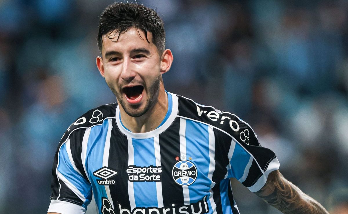 Flamengo aceita trocar Pulgar com Grêmio + dinheiro para contratar Villasanti