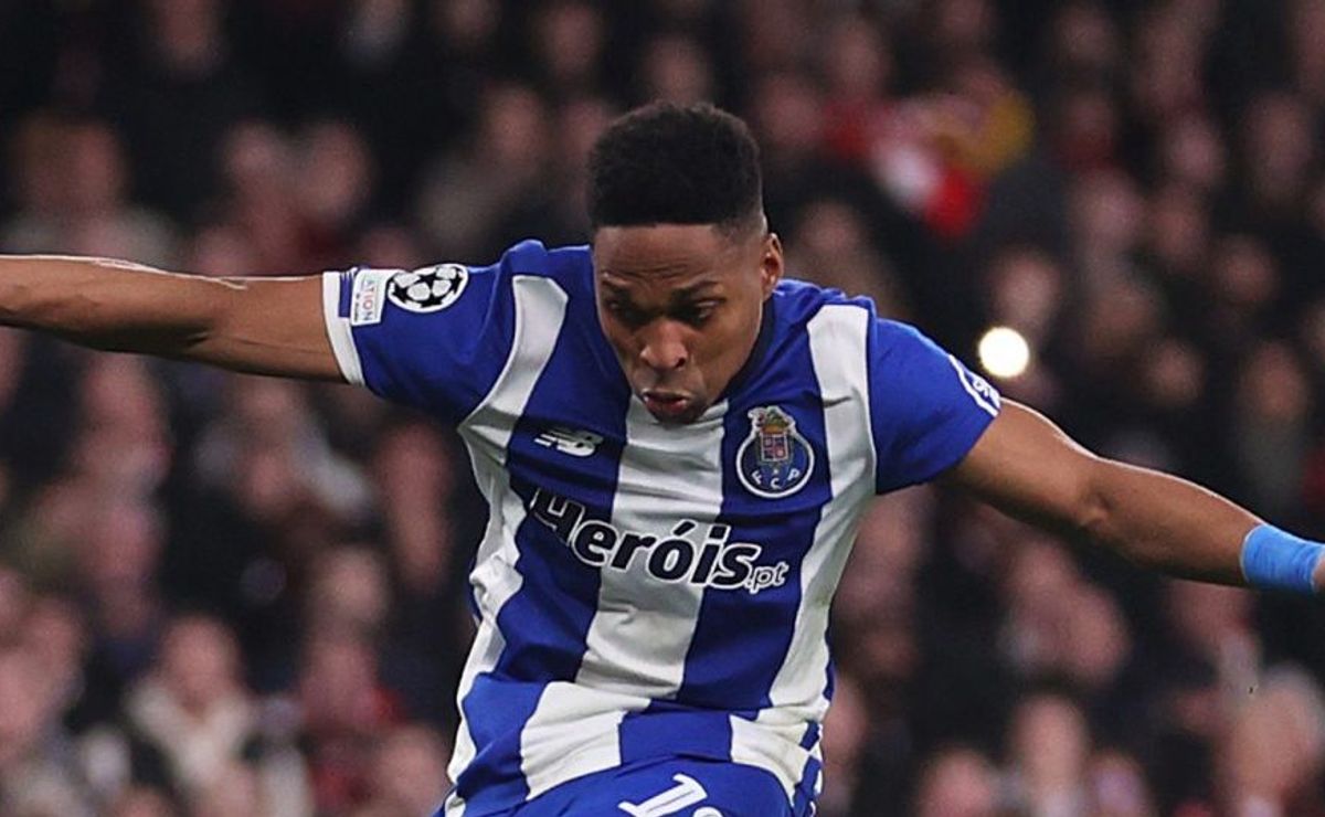 São Paulo pode ser notificado na FIFA por 'aliciamento' de Wendell, do Porto