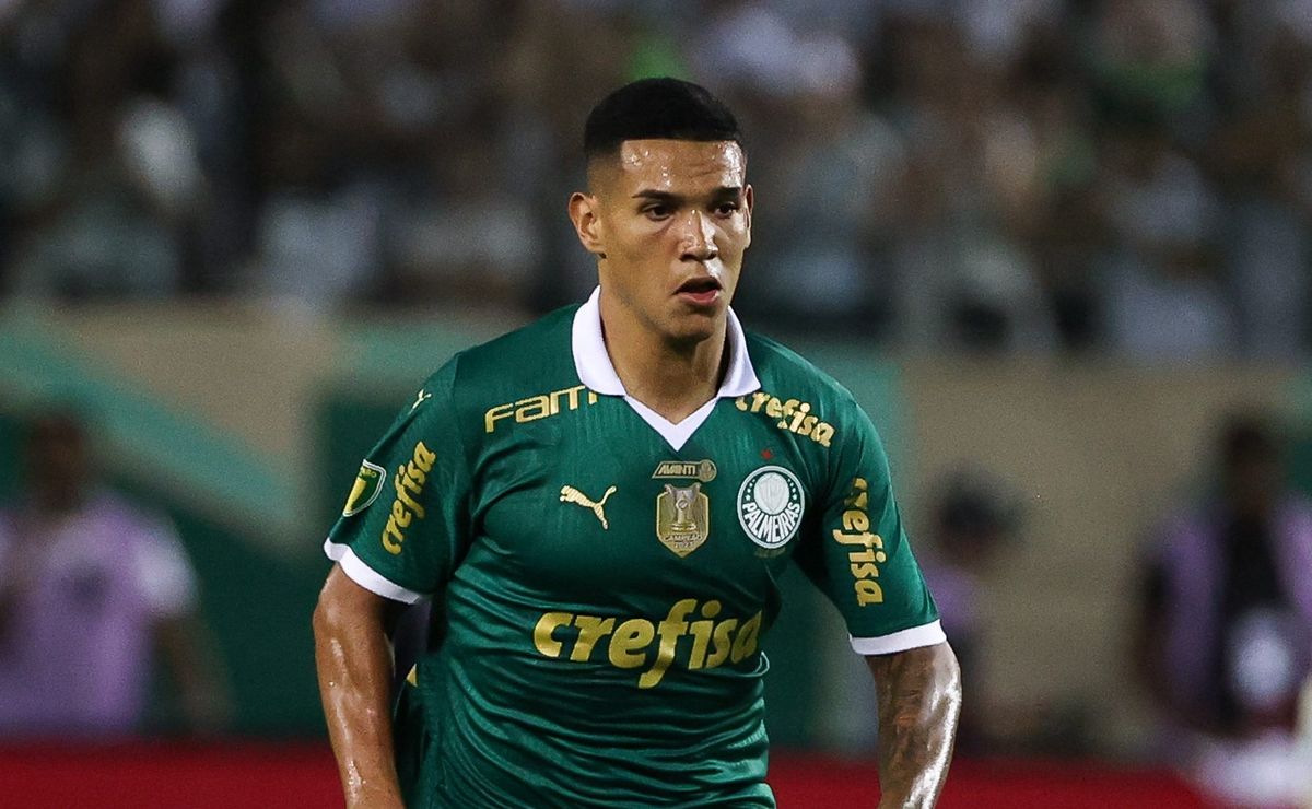 Naves, jovem zagueiro do Palmeiras, atrai interesse do Sport e + 2