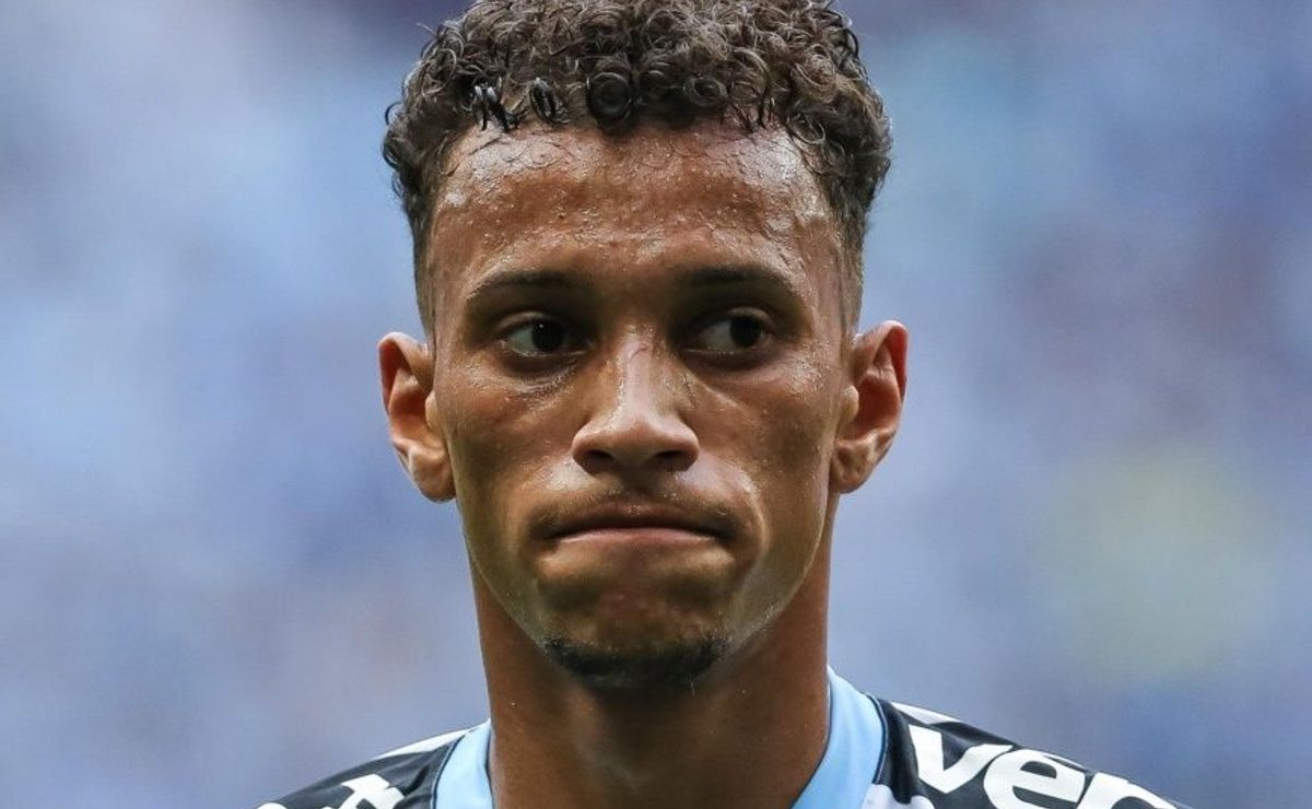 Comentarista faz revelação surpreendente sobre Bitello, alvo do Botafogo