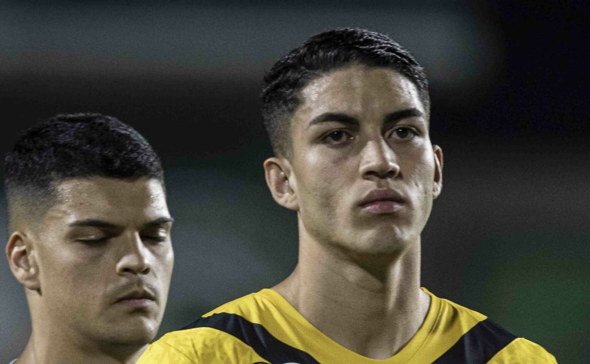 Jair muda de ideia e Santos encaminha acordo com Botafogo; Peixe vai receber 2 jogadores