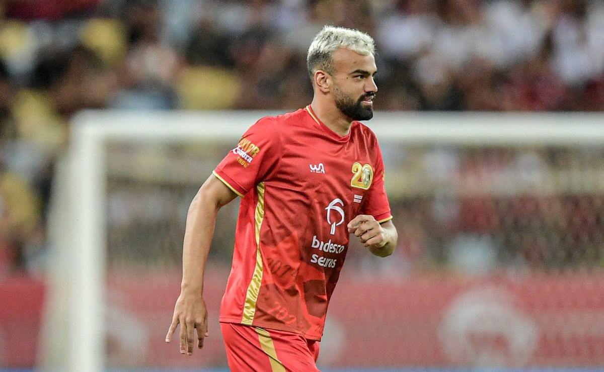 Fabrício Bruno contratado pelo Cruzeiro tem apuração de Samuel Venâncio e negócio está perto de fechar