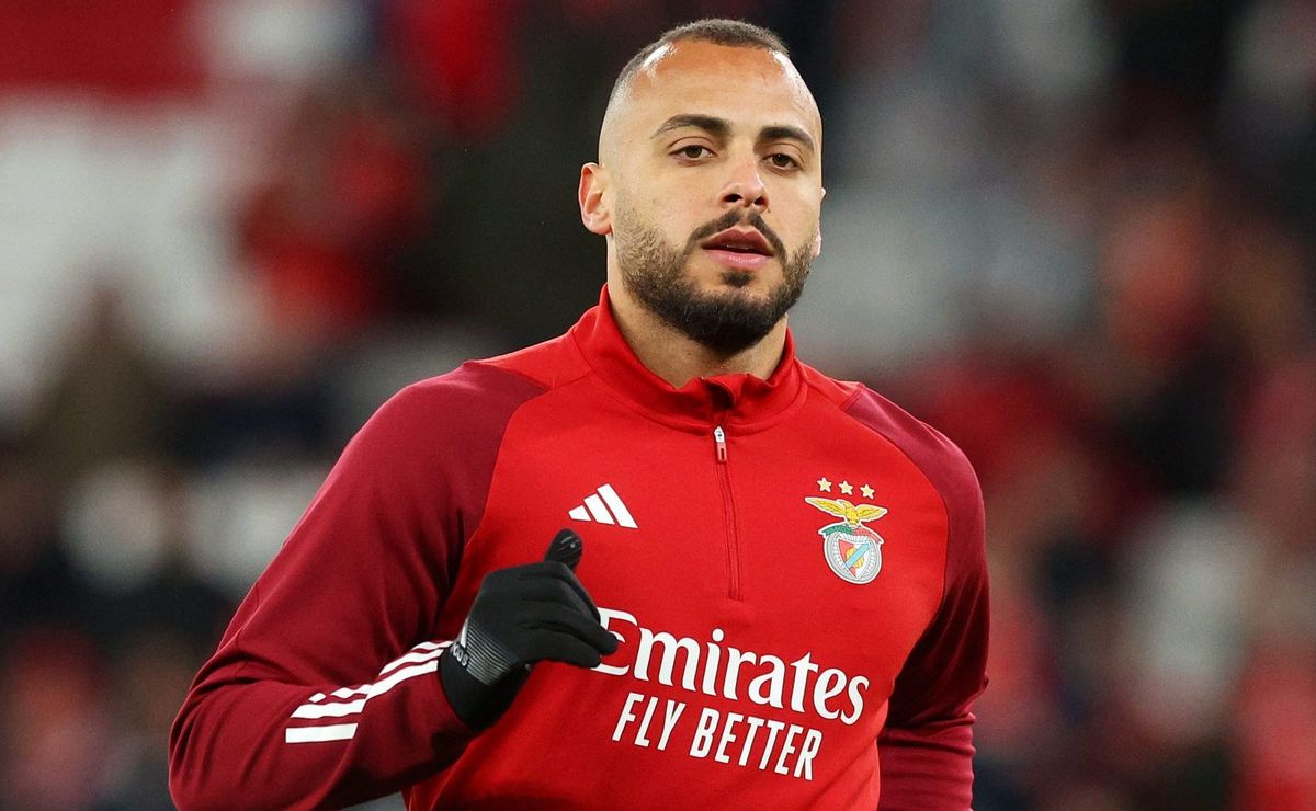 Arthur Cabral chegando ao Corinthians por empréstimo tem contato de Augusto Melo junto ao Benfica-POR