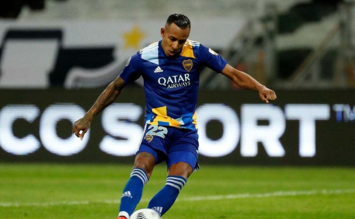 Grêmio abre negociação com Sebastián Villa após pedido de Quinteros e clube argentino responde