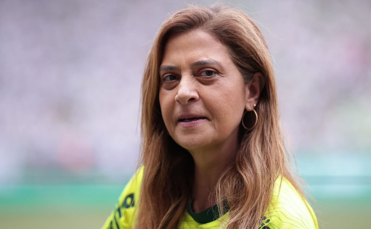 Santos fica otimista para fechar com Zé Rafael e conta com Leila Pereira para também fechar com Rony