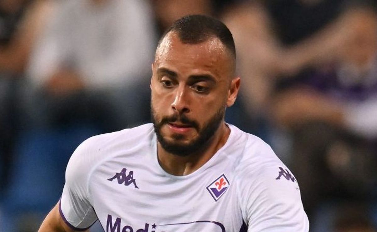 Arthur Cabral e Luciano Acosta contratados pelo Corinthians têm propostas de empréstimos na mesa