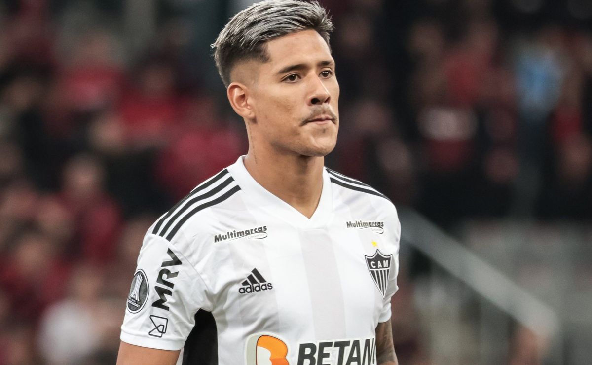 Cuca é avisado e Atlético-MG decreta saída de Zaracho para gigante sul-americano