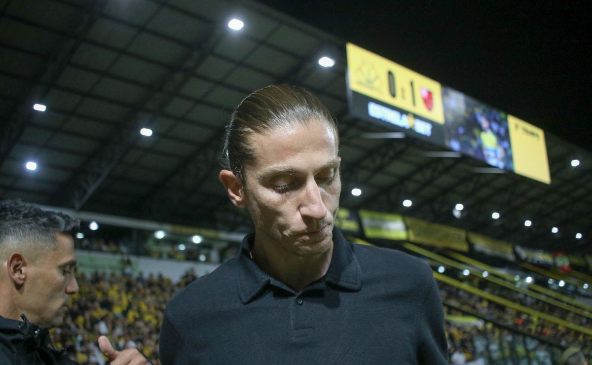Fabrício Bruno sai do Flamengo chateado com Filipe Luís por série de fatores, revela Pablo Raphael