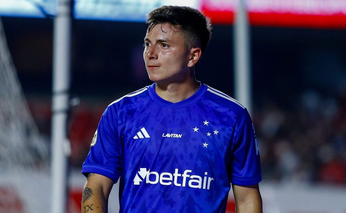 Saiba como foi a última temporada de Álvaro Barreal, que desperta interesse do Santos