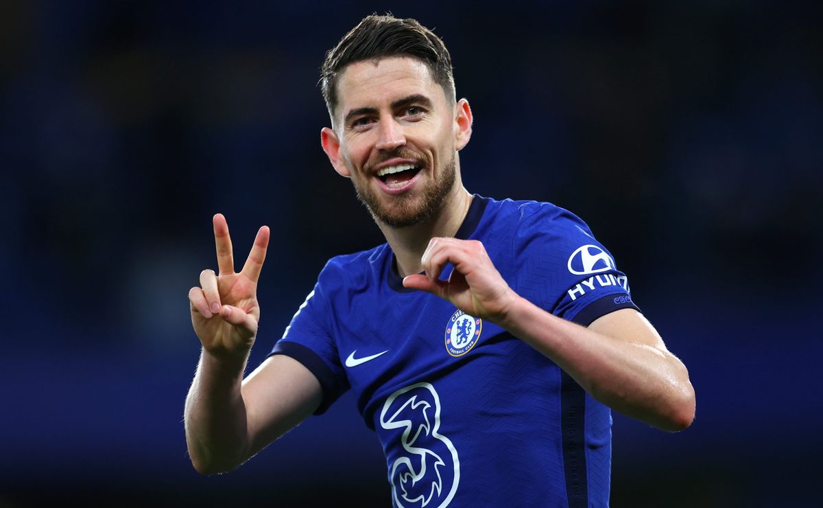 Palmeiras avalia positivamente Jorginho, mas só avançara se o Fulham recusar a proposta por Andreas Pereira