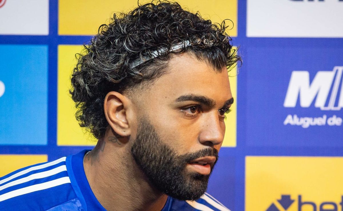 Gabigol recebe nova decisão de Diniz após primeiros treinamentos e ex-Flamengo já vira protagonista