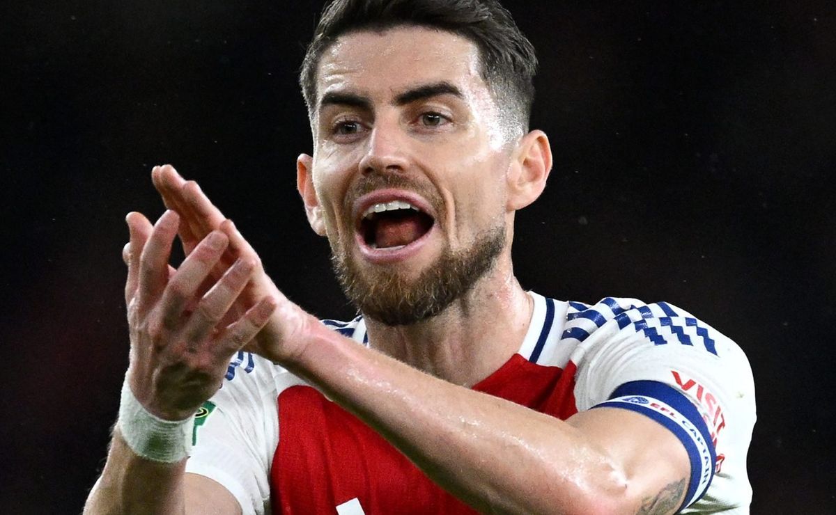 Jorginho chega ao Palmeiras via empresários e clube não se anima com contratação, revela Lavieri