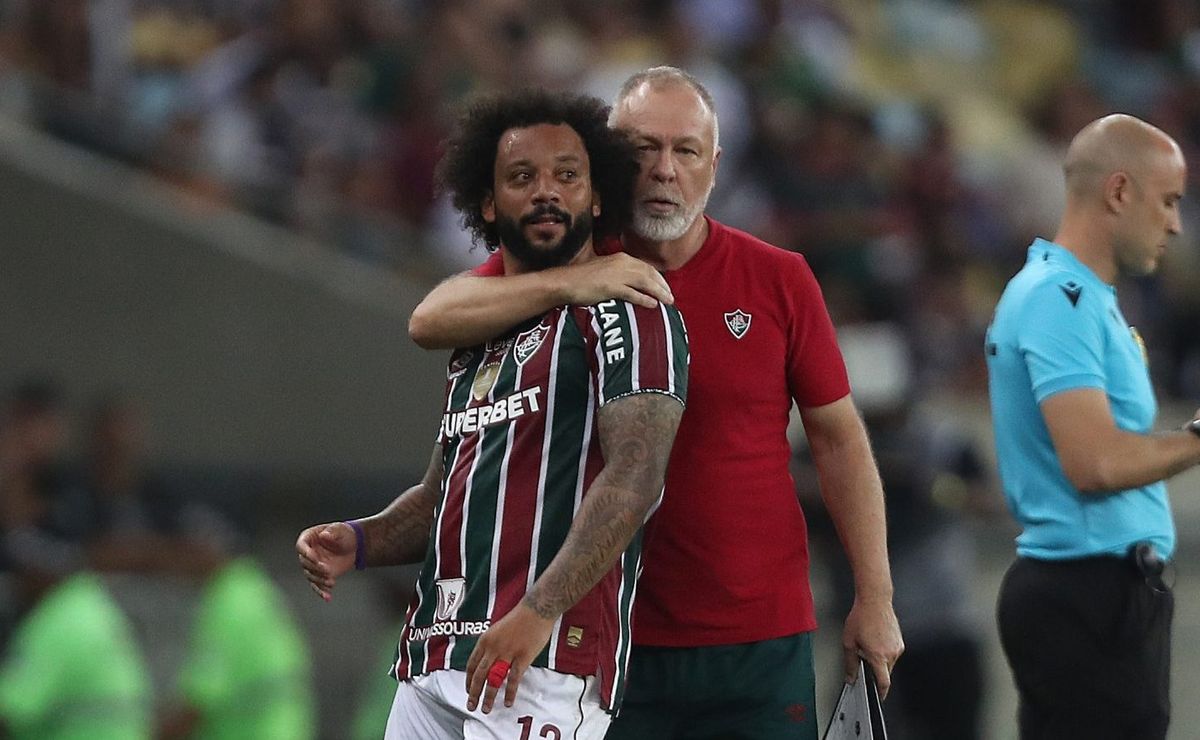 Mano Menezes faz ‘análise’ de briga com Marcelo no Fluminense e manda a real: “Fica negativa”