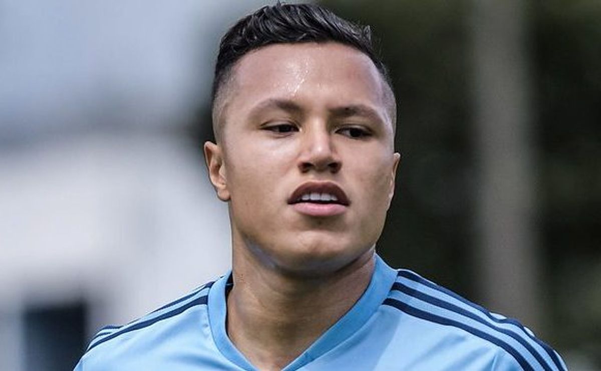 Marlon no Grêmio tem futuro definido, após retorno do Cruzeiro