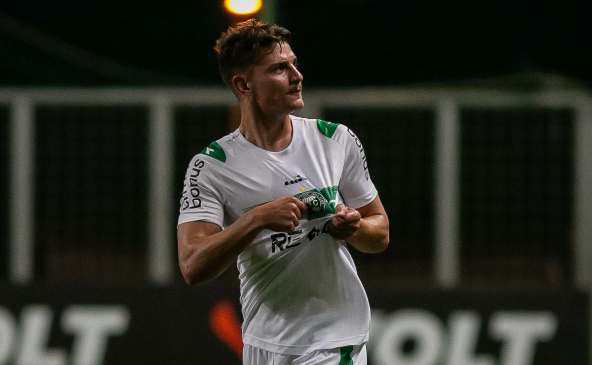 Atlético-MG 'dá chapéu' no São Paulo e encaminha a contratação de Natanael