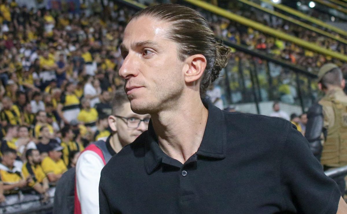 Santos decide aplicar chapéu no Flamengo de Filipe Luís e negocia chegada de atacante do Chelsea