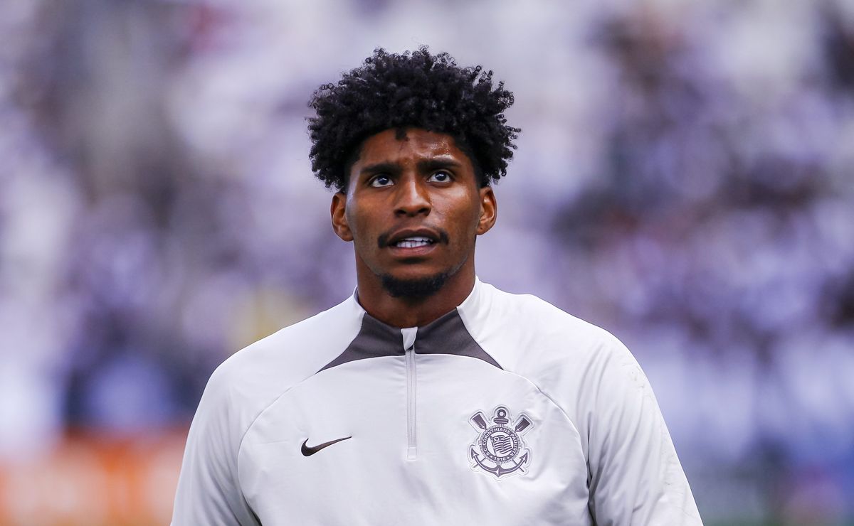 Situação contratual de Hugo Souza chega ao Corinthians e goleiro pode estrear no Campeonato Paulista