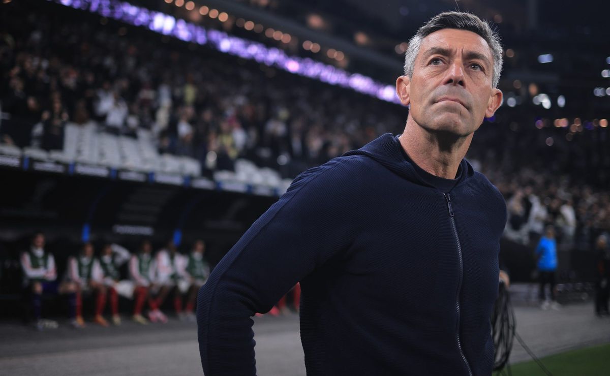 Por decisão de Pedro Caixinha, Santos decide não inscrever Gil na estreia do Paulistão