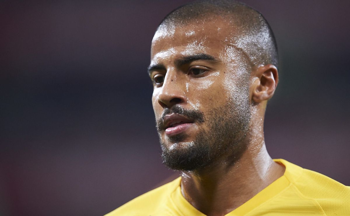Rafinha Alcântara contratado no Santos em 2025 não deve acontecer, garante jornalista