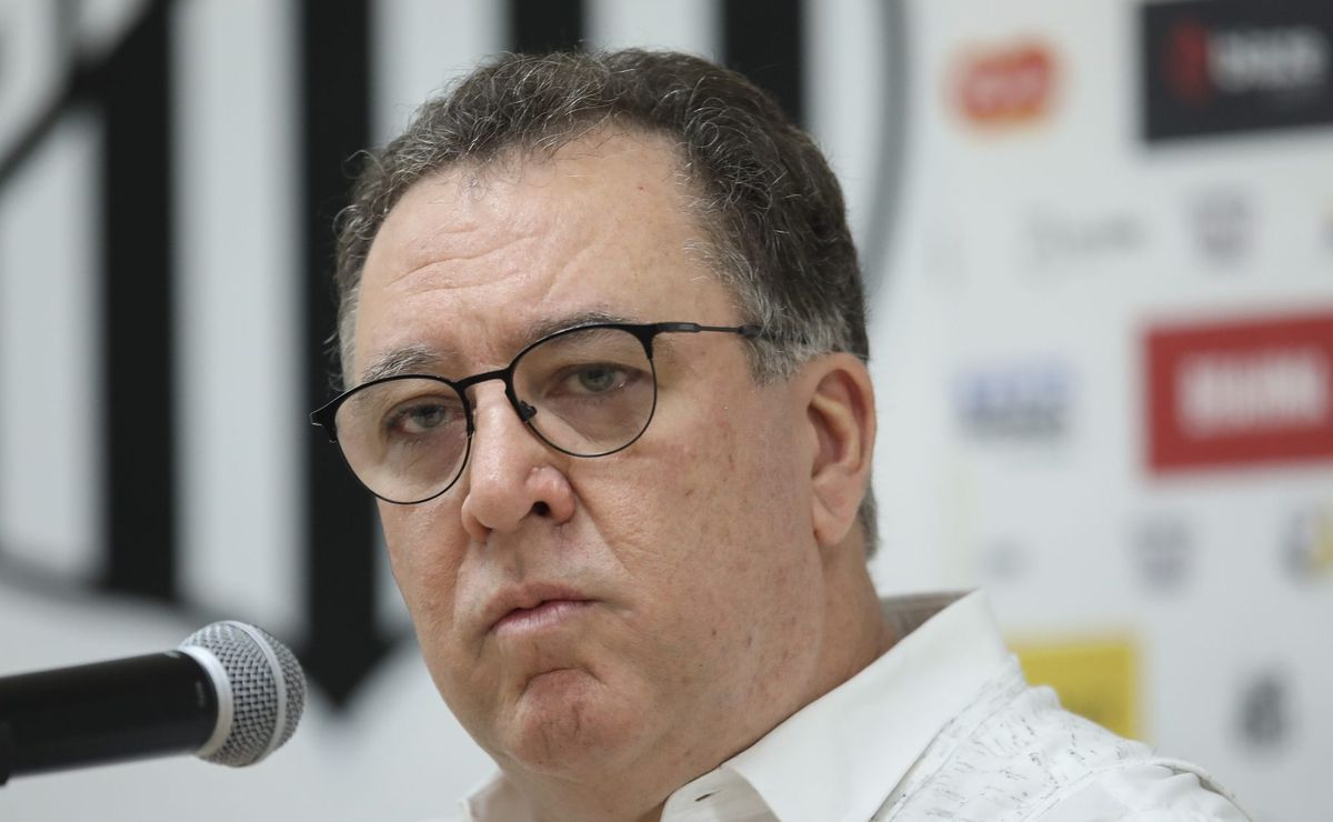 Marcelo Teixeira oferece R$ 31 milhões e Santos tem oferta por Niclas Eliasson recusada