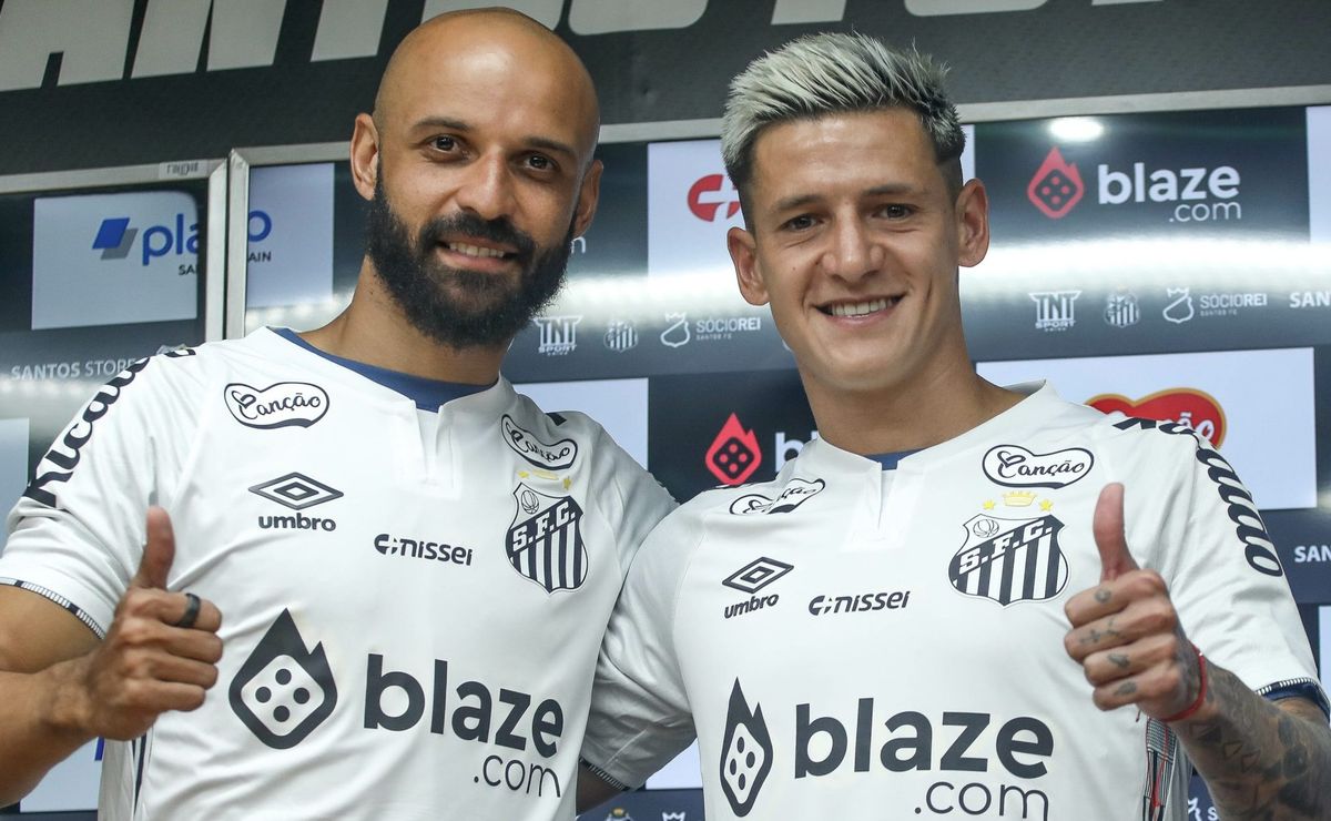 Escalação do Santos: Caixinha 'saca' João Schmidt e treina com reforço para enfrentar o Mirassol