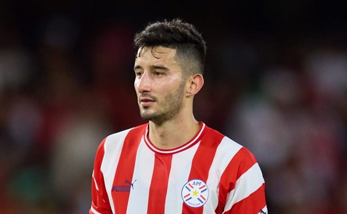 Villasanti e Jorginho voltam à mira do Palmeiras após Verdão não fechar com Andreas Pereira