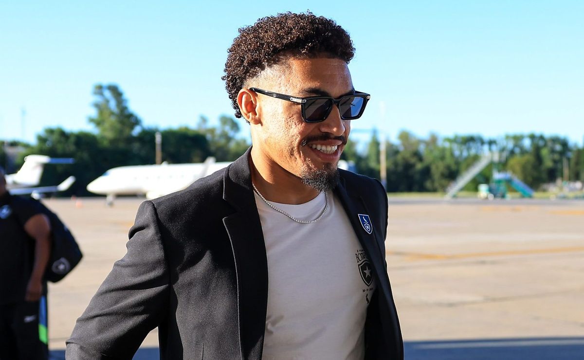 Após deixar o Botafogo, Adryelson é anunciado na Anderlecht da Bélgica