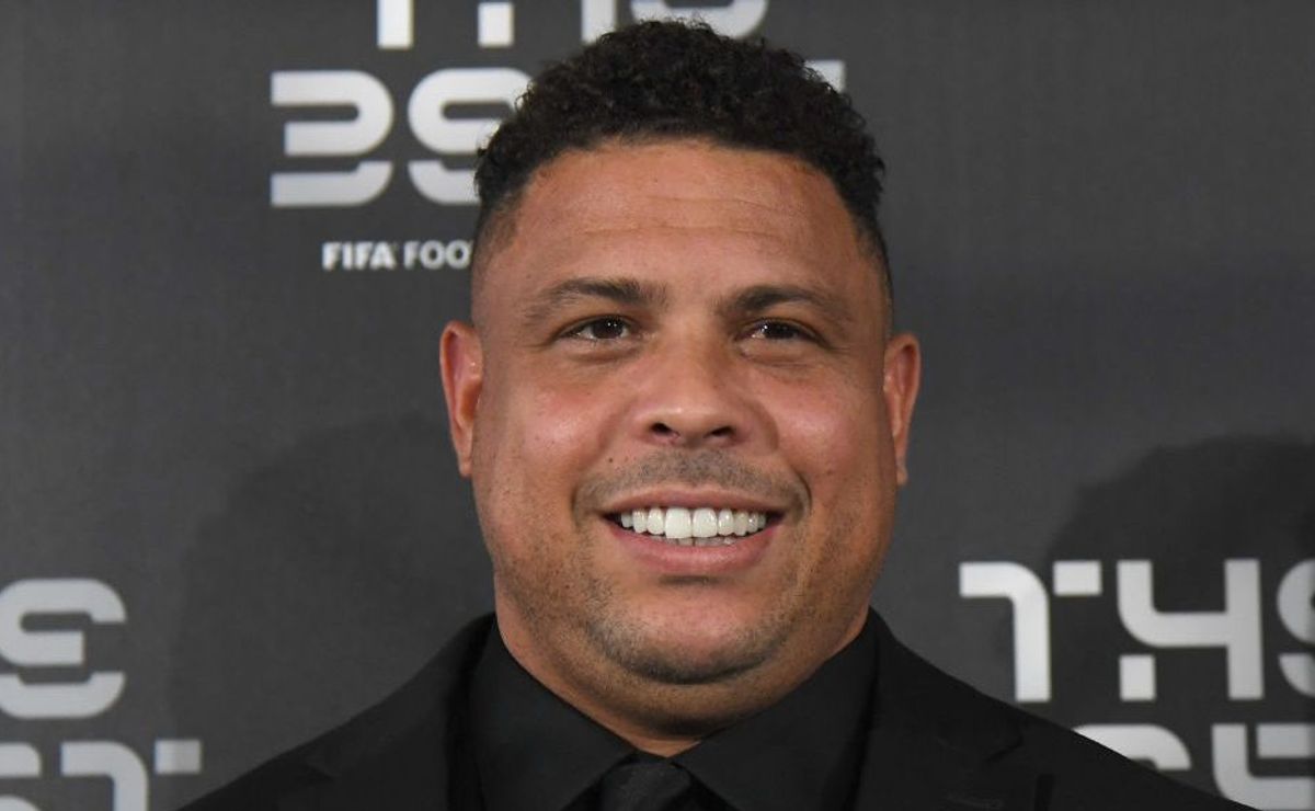 CBF 'ignora' Ronaldo Fenômeno em vídeo de lendas da Seleção Brasileira