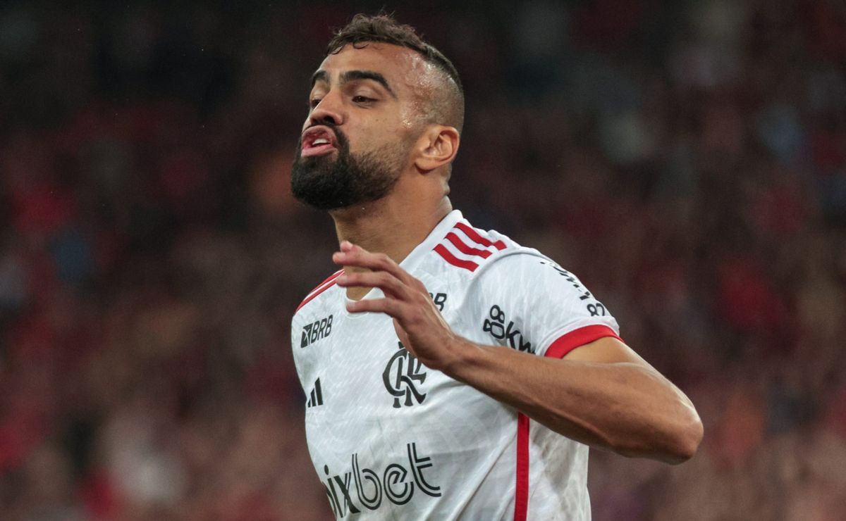 Fabrício Bruno falha na estreia pelo Cruzeiro e torcida do Flamengo tira onda nas redes sociais