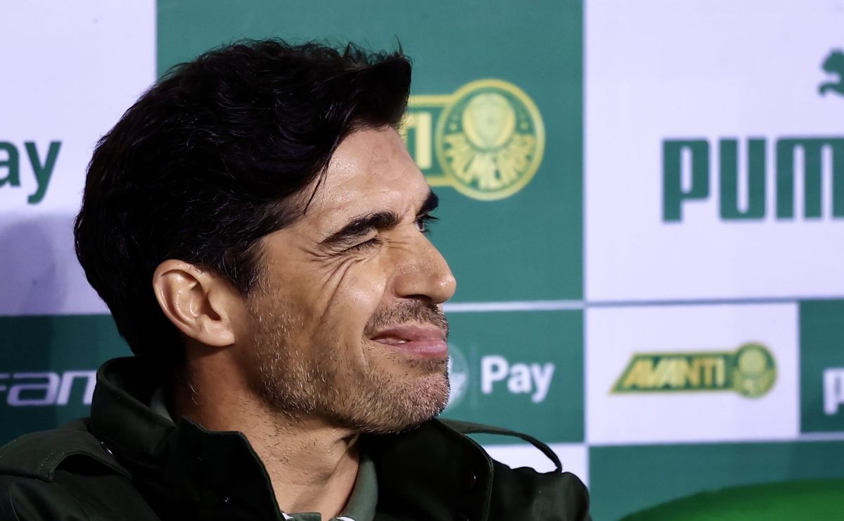 Palmeiras de Abel lança pacotes de passagens para o mundial da FIFA