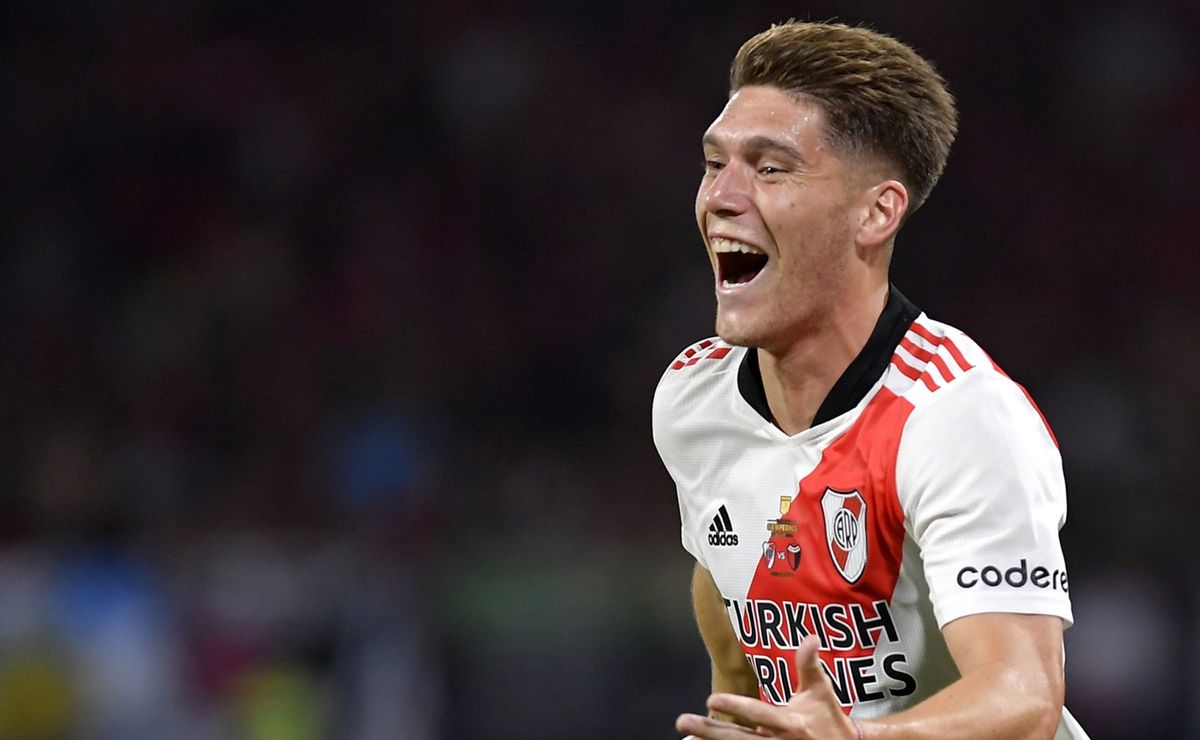 Corinthians tem resposta do Benfica sobre condição para negociar Benjamin Rollheiser