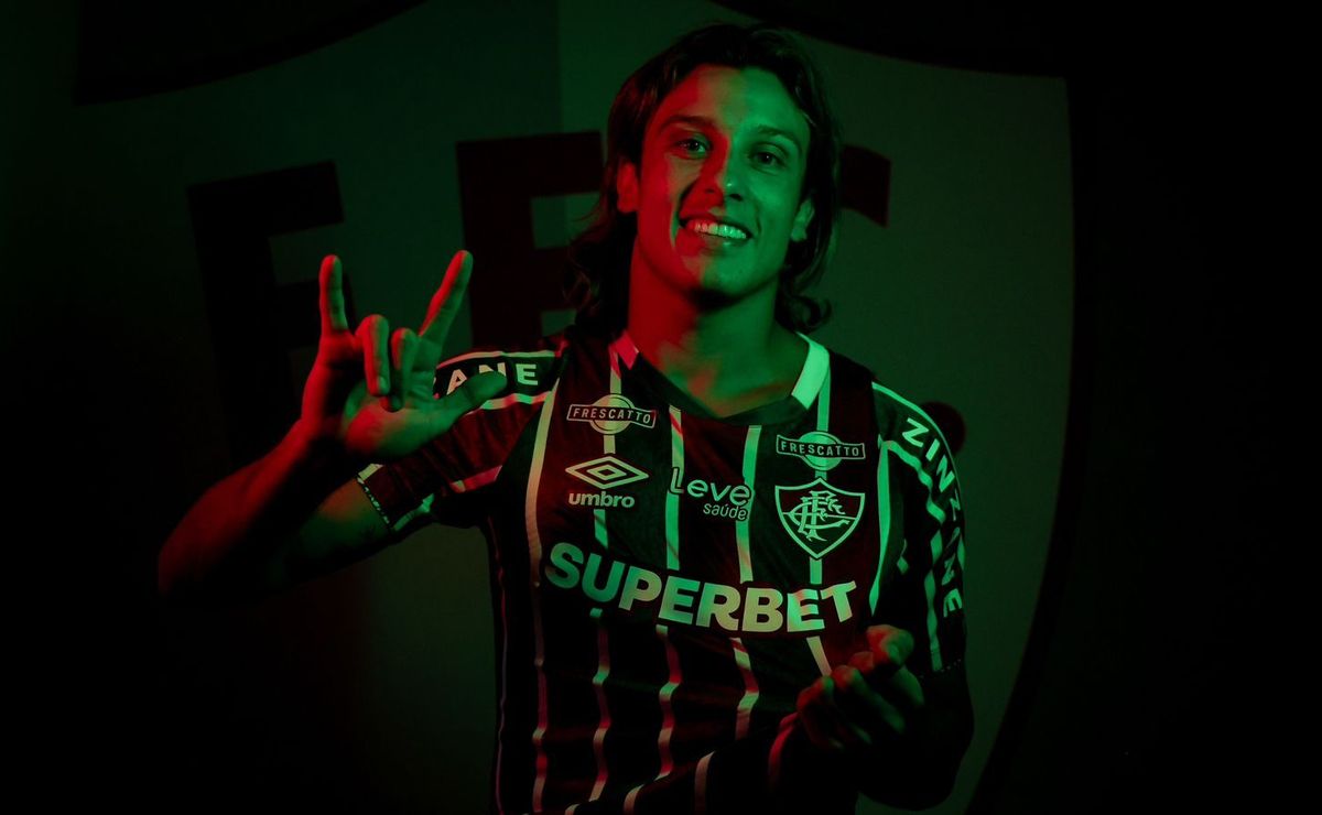 Canobbio é regularizado e já pode fazer sua estreia pelo Fluminense