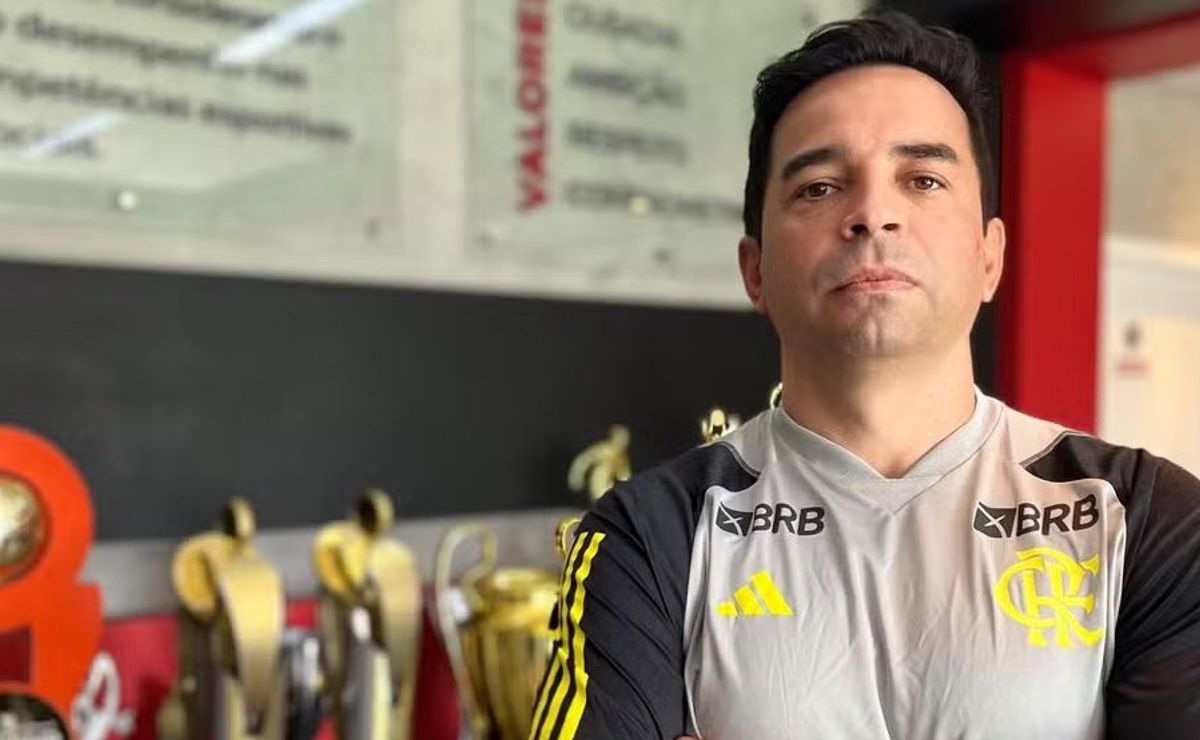 Cleber dos Santos tem problemão no Flamengo neste início de Carioca