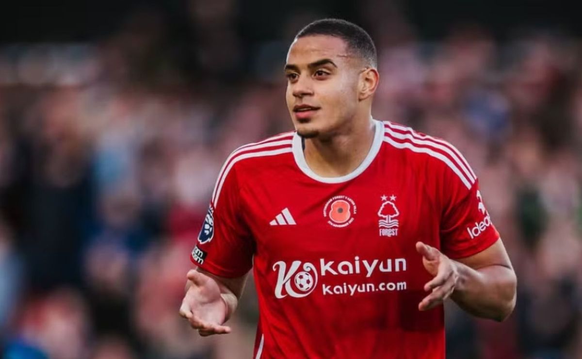 Murillo, ex-zagueiro do Corinthians, chama atenção de brasileiros e ingleses