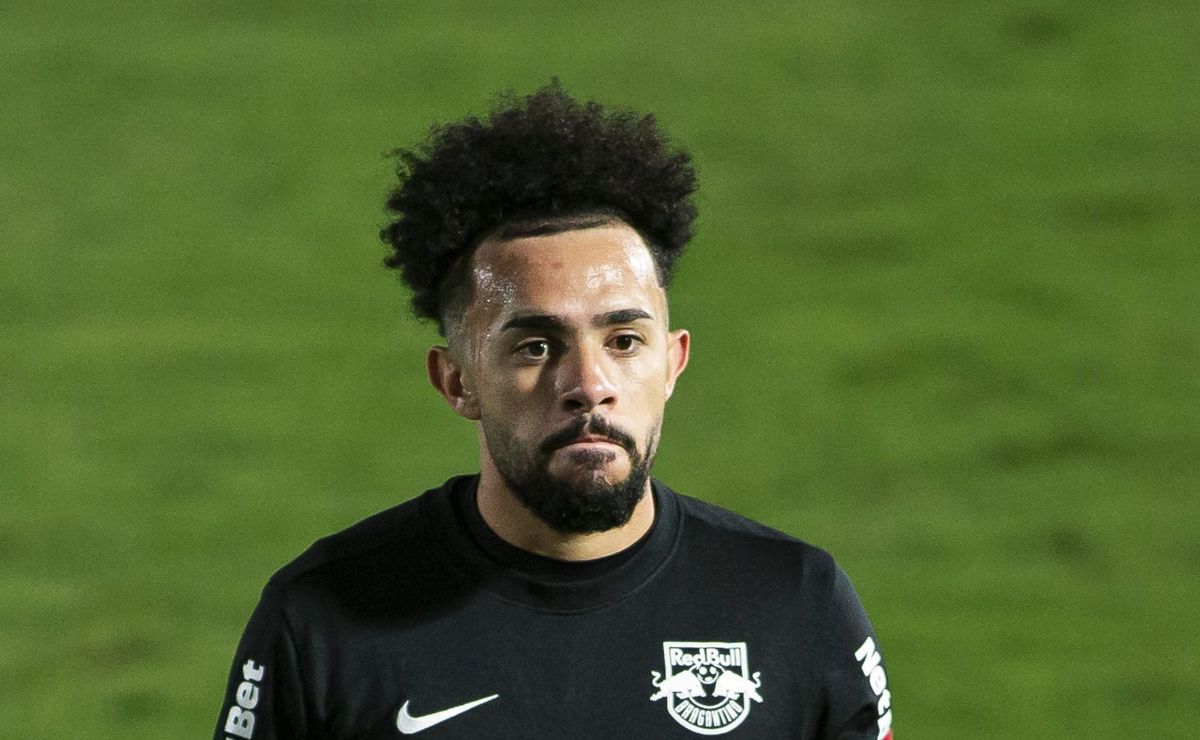 Claudinho no Fluminense em troca por Jhon Arias não aconteceu por negativa do colombiano