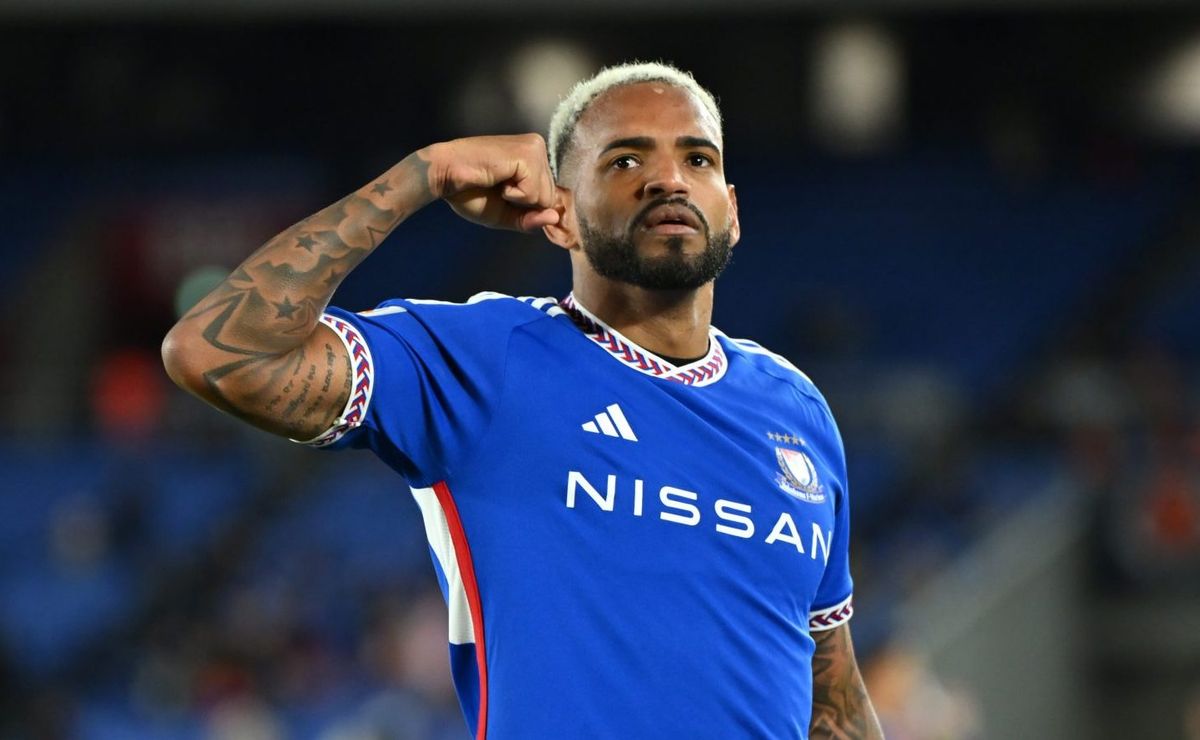 Anderson Lopes no Botafogo depende apenas de liberação do clube japonês Yokohama Marinos