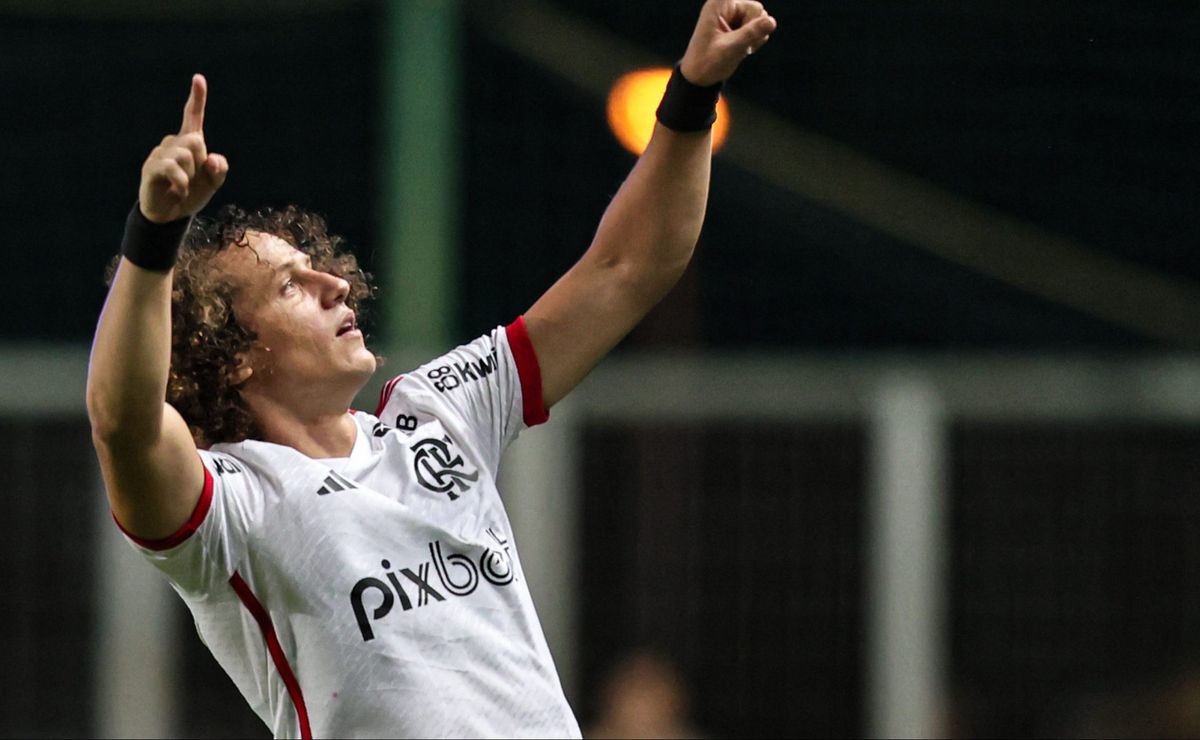David Luiz tem futuro confirmado, e zagueiro é o mais novo jogador do Fortaleza
