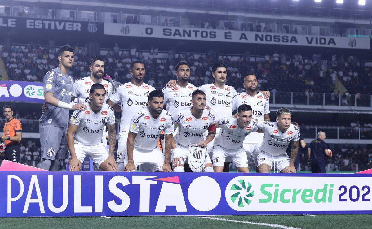 Lucas Braga é vaiado na estreia do Santos no Paulistão contra o Mirassol