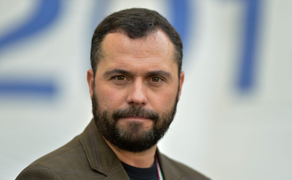 Presidente do Fluminense descarta ir ao mercado por substituto de Ganso