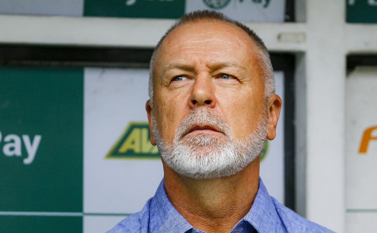 Volante + 1: Fluminense tem bastidores do mercado de transferências revelado por jornalistas