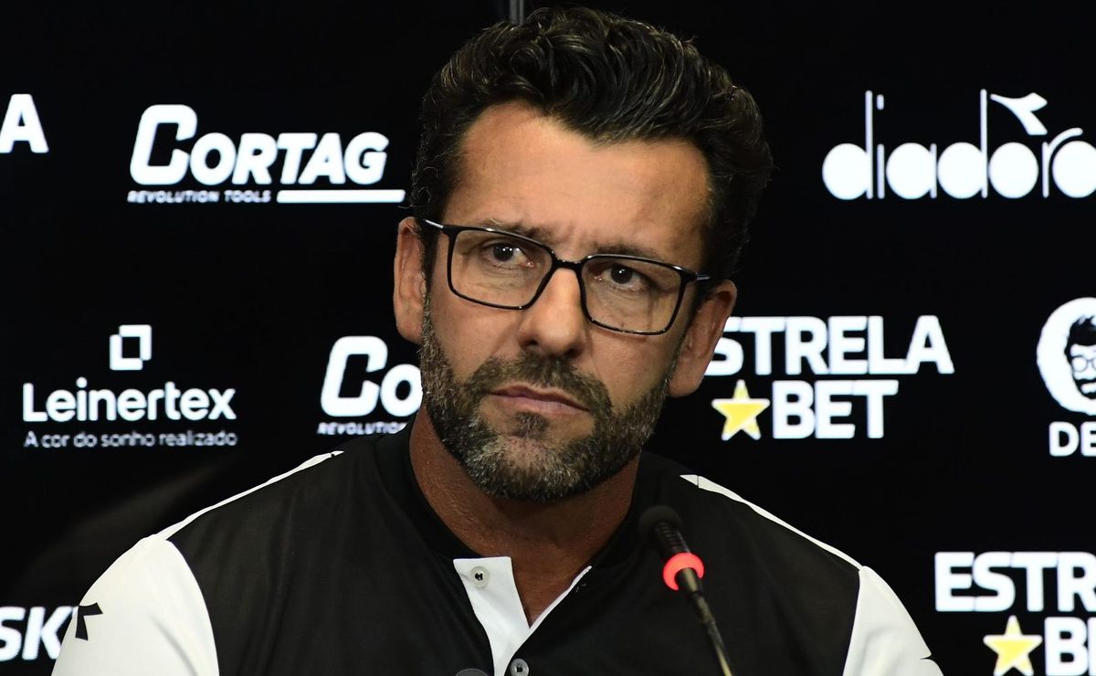 Alberto Valentim faz lamento sincero após Ponte Preta X Santos, pelo Campeonato Paulista: “Pelo que apresentou”