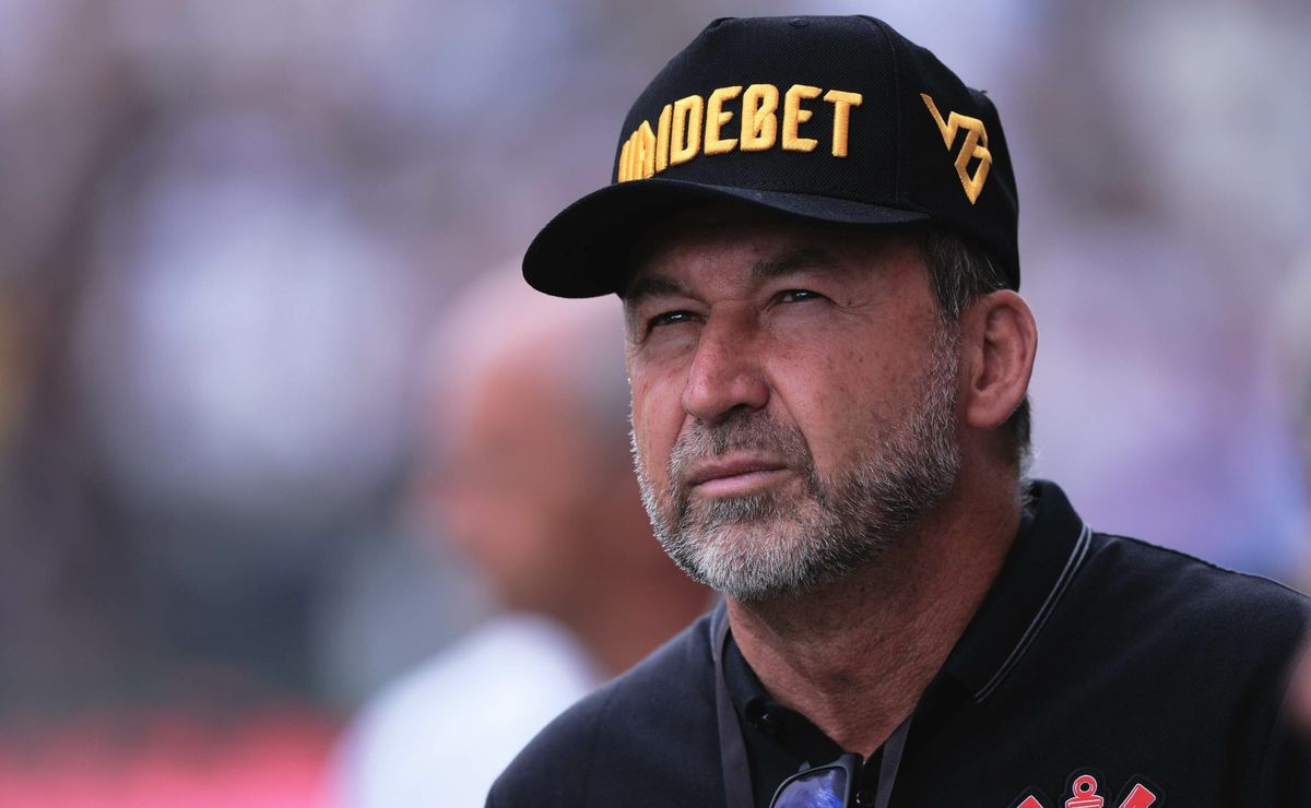 Impeachment no Corinthians: Acompanhe AO VIVO a reunião que pode tirar Augusto Melo da presidência