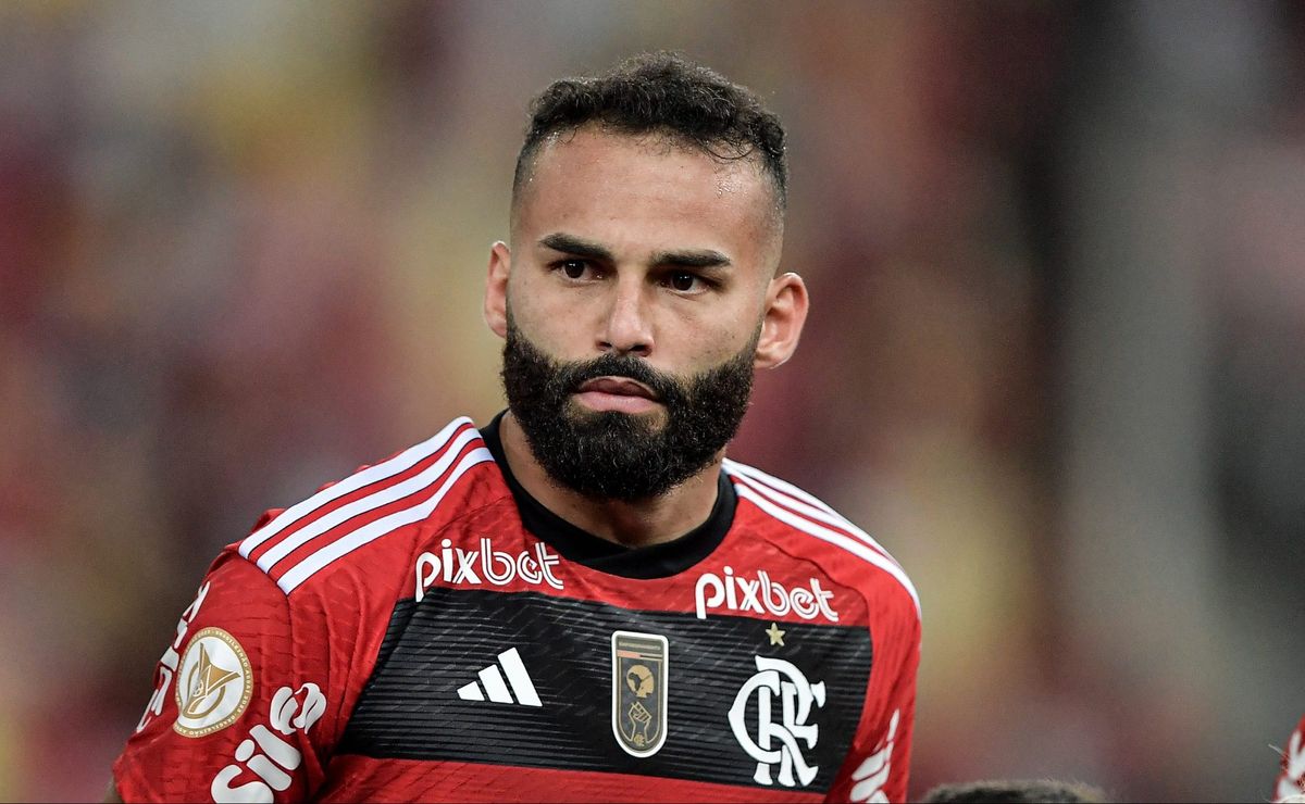 Ação da diretoria de Landim 'atrapalha' Flamengo para resolver dívida de Thiago Maia com Internacional