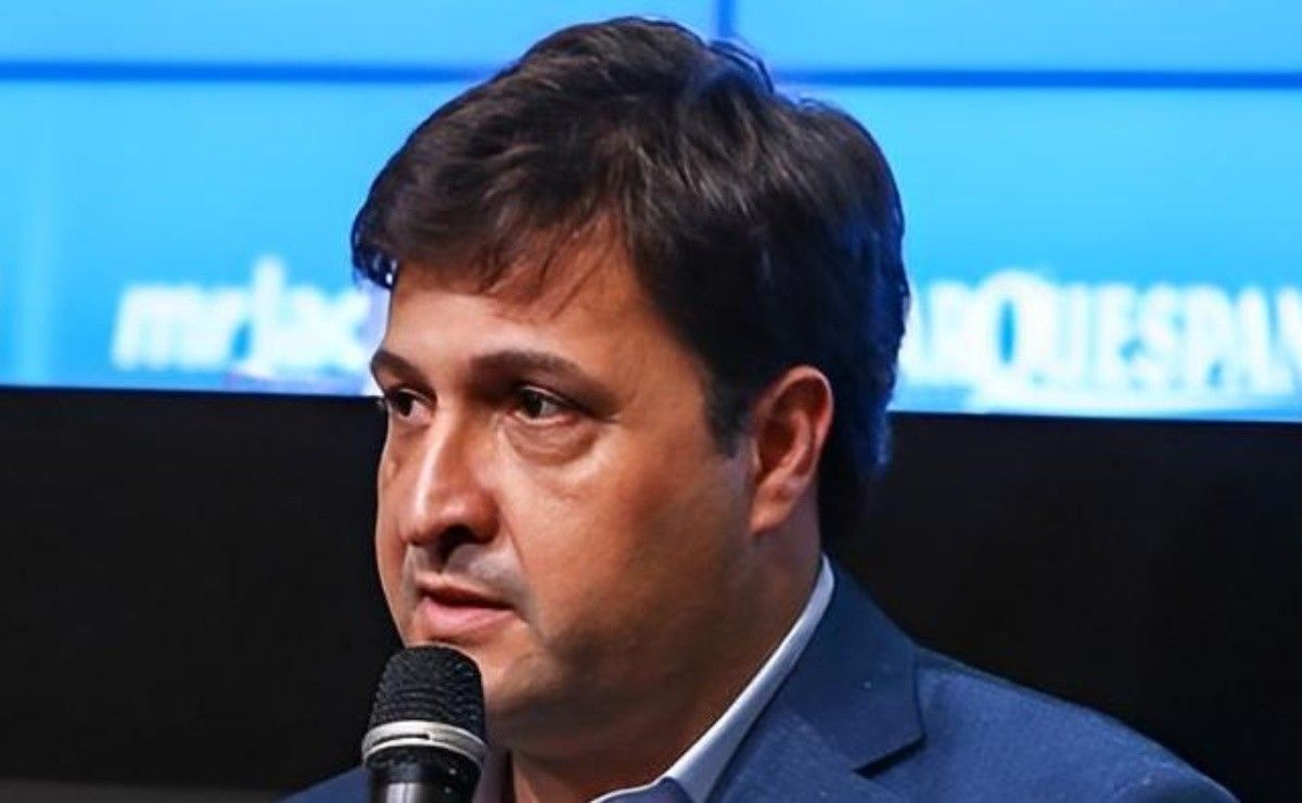 Alberto Guerra tem sinal verde e Grêmio abre negociação para contratar sérvio Matija Nastasić