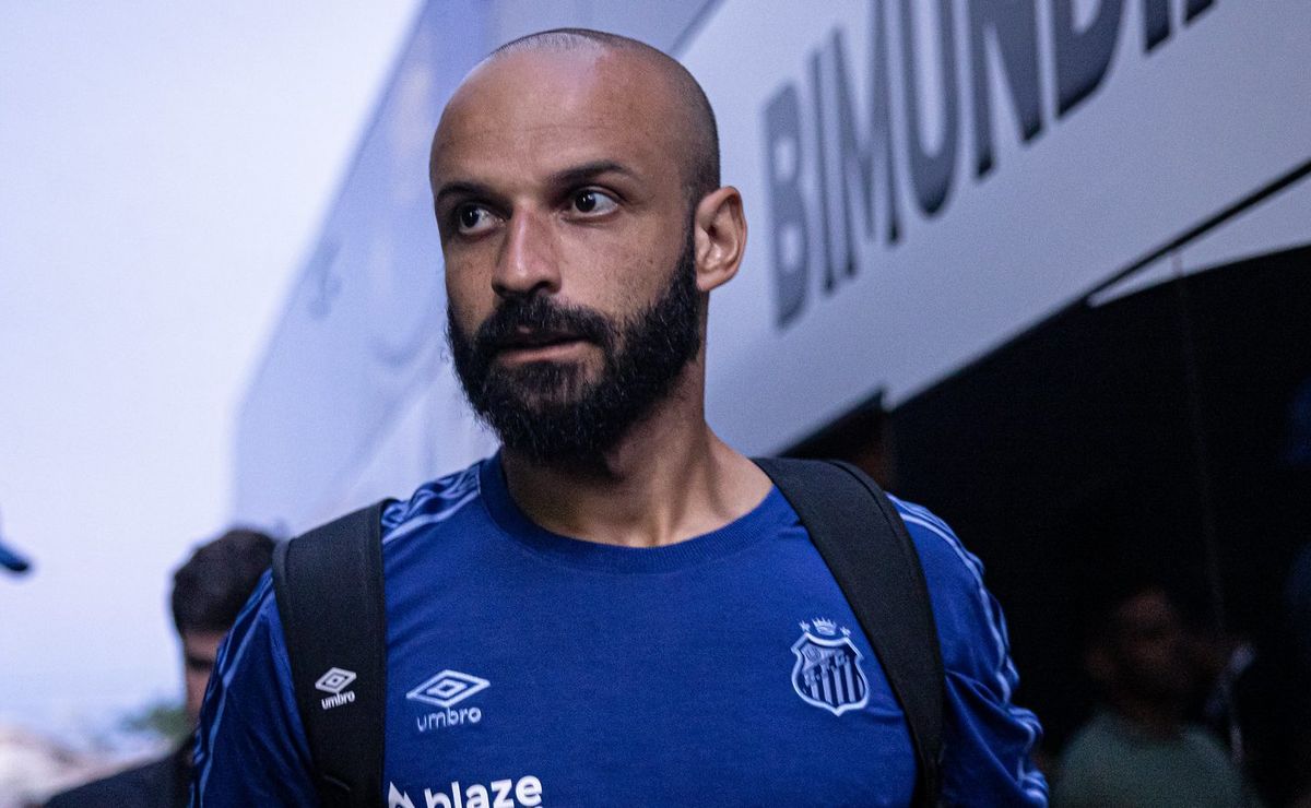 Escalação do Santos: Wendel não convence e Caixinha confirma Thaciano contra o Palmeiras