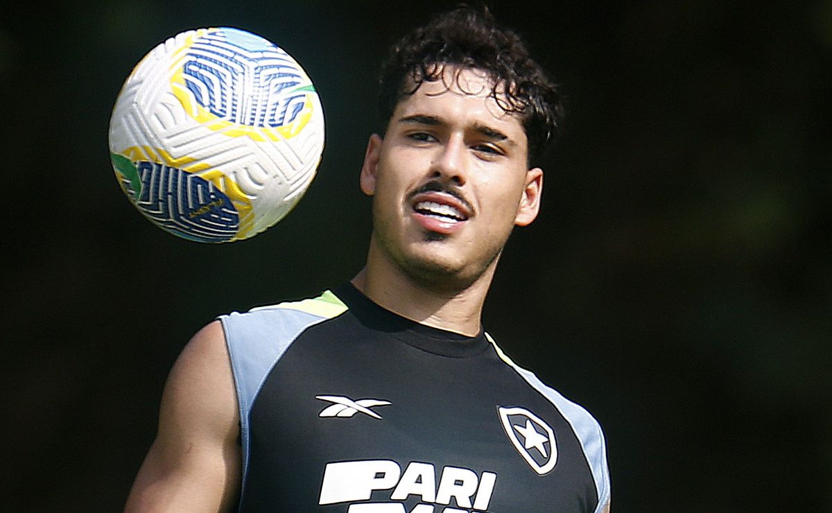 Lucas Halter prepara viagem e vai sair do Botafogo por empréstimo com opção de compra rumo ao Vitória