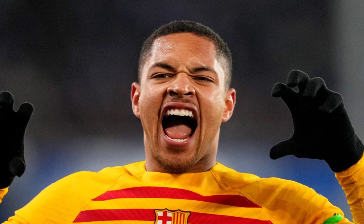 Palmeiras mantém Vitor Roque no radar e contratação no meio do ano pode acontecer