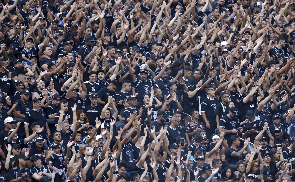 Corinthians atinge 20 jogos seguidos com mais de 40 mil torcedores na Neo Química Arena