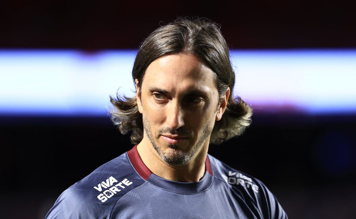 Zubeldía projeta São Paulo x Corinthians pelo Paulistão: “Dou o valor que tem de dar”